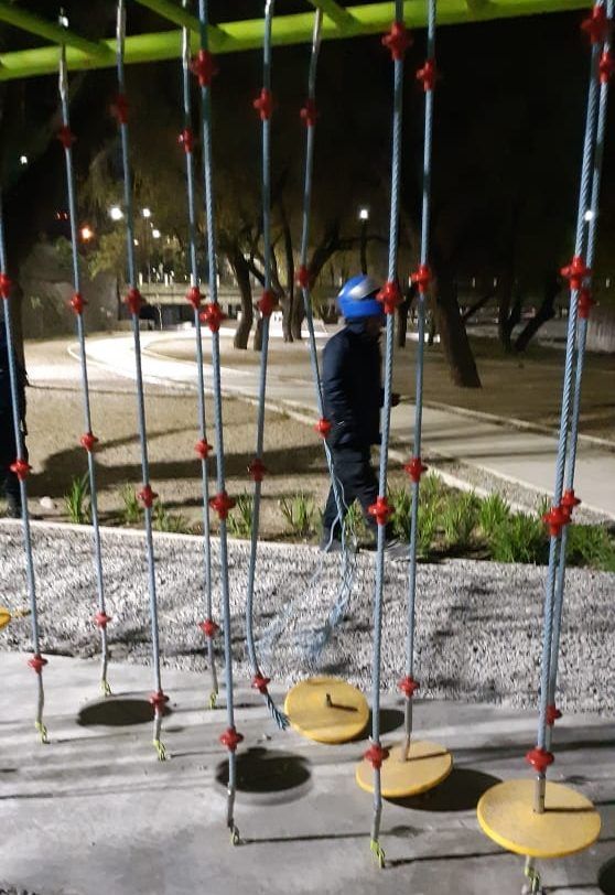 Demorados por causar daños en el Parque Lineal