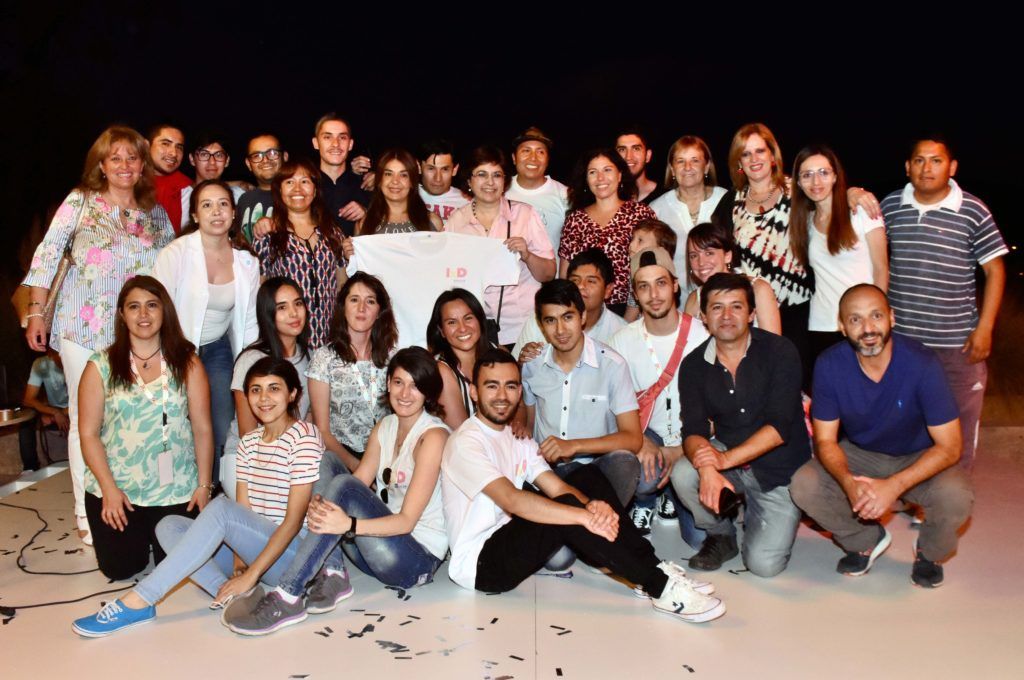 Ministra Calsina junto a miembros de su gabinete y equipo de trabajo de IxD Jujuy.