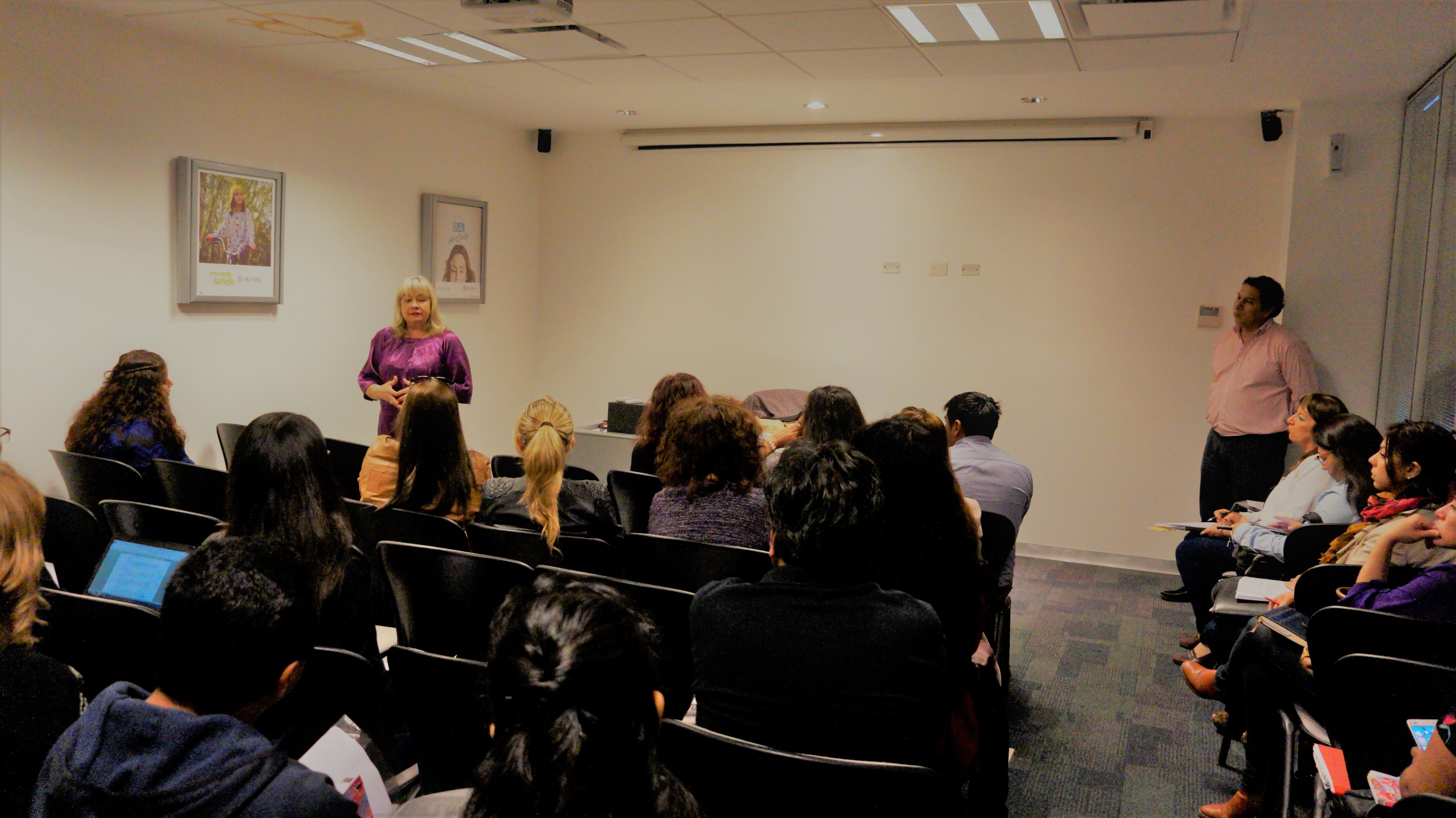 La secretaria Aurora Brajcich dio a conocer los lineamientos a equipos del Ministerio de Educación.