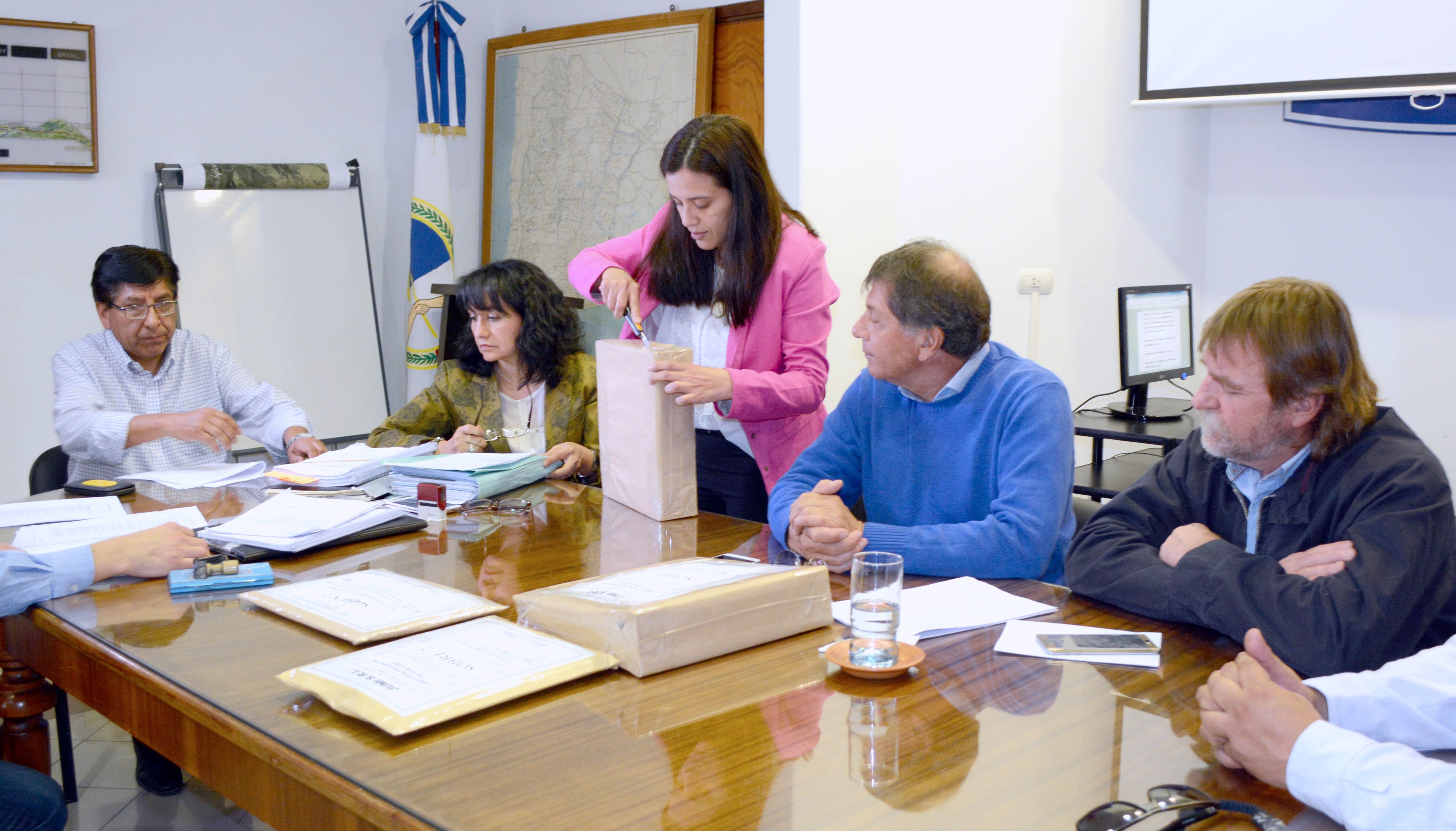 031018 Vialidad de la Pcia Apertura de Sobres 01