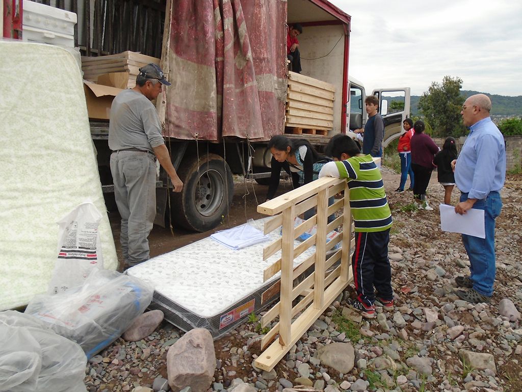 Asistencia a familias de Capital 2 (2)