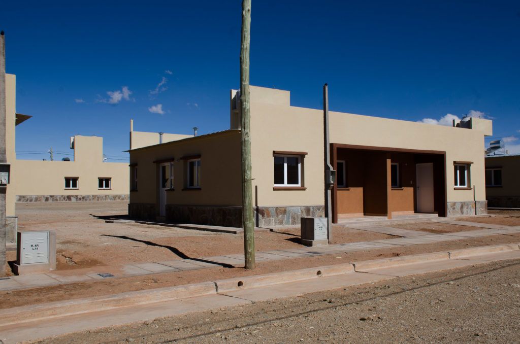 Viviendas entregadas en Abra Pampa.