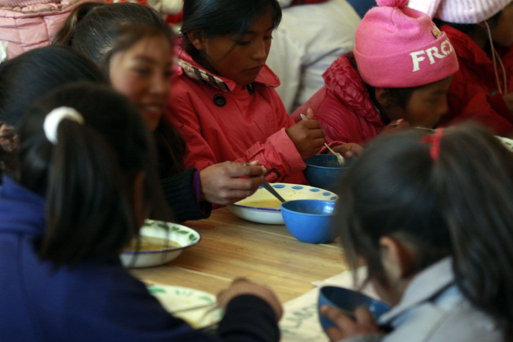 Jujuy Asiste y Reactiva: Más escuelas brindan servicio de comedor.