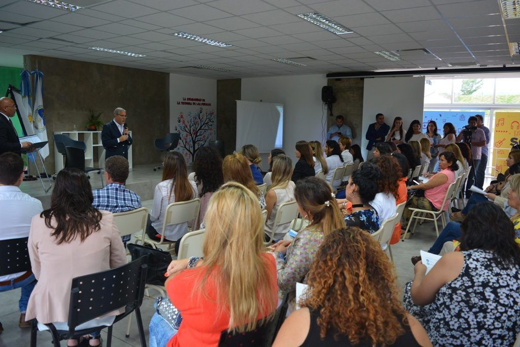 Ministro Abud Robles presentó el CEDEM Jujuy