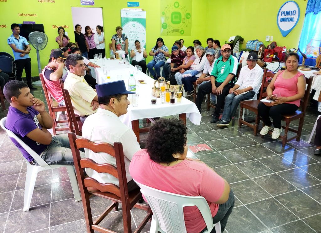 Importante participación de los artesanos de Palma Sola