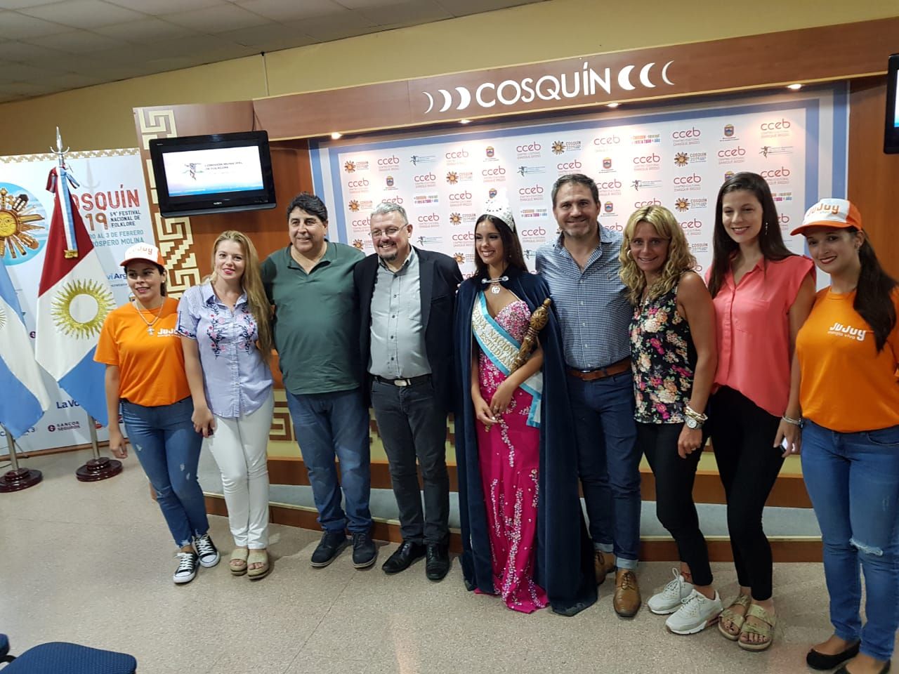 FIRMA DE CONVENIO COSQUIN 1