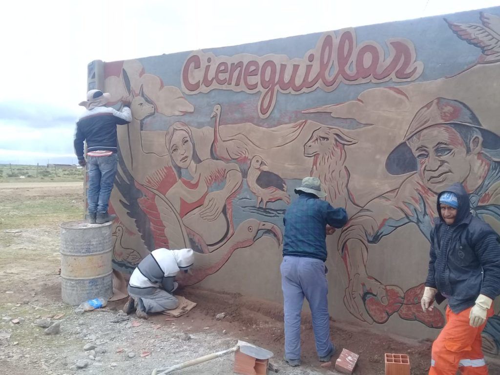 Ejecución del mural en el marco del Programa "Arte Público"
