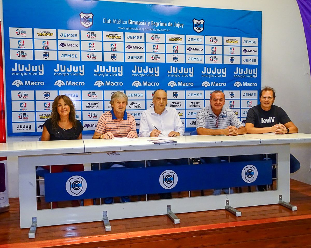 Compañía de Seguros firmó convenio con el Club Gimnasia y Esgrima Compañía de Seguros firmó convenio con el Club Gimnasia y Esgrima