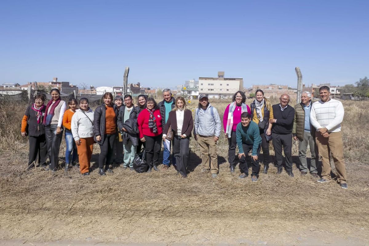 Vecinos y Municipio acompañan proyectos para construir dos edificios escolares en Perico Vecinos y Municipio acompañan proyectos para construir dos edificios escolares en Perico