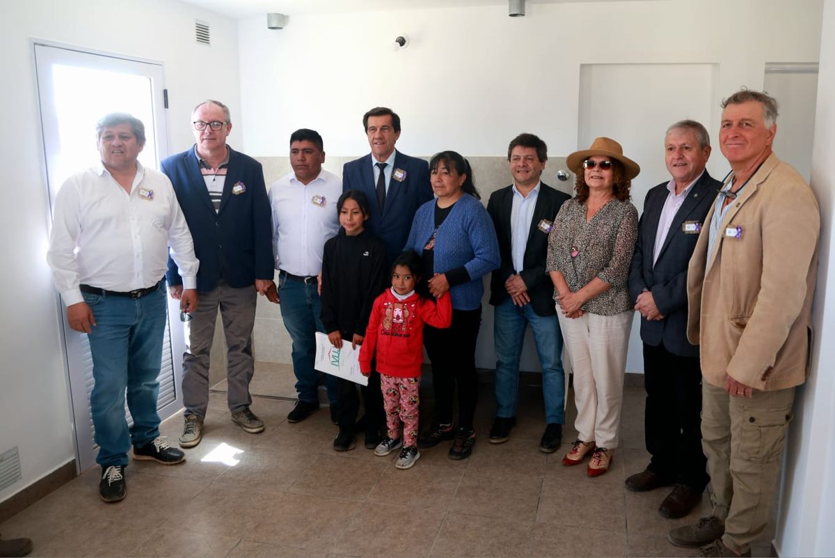 Sadir entregó viviendas en Puesto del Marqués