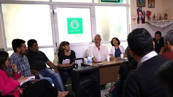 continuan las mesas de trabajo con los gremios de salud