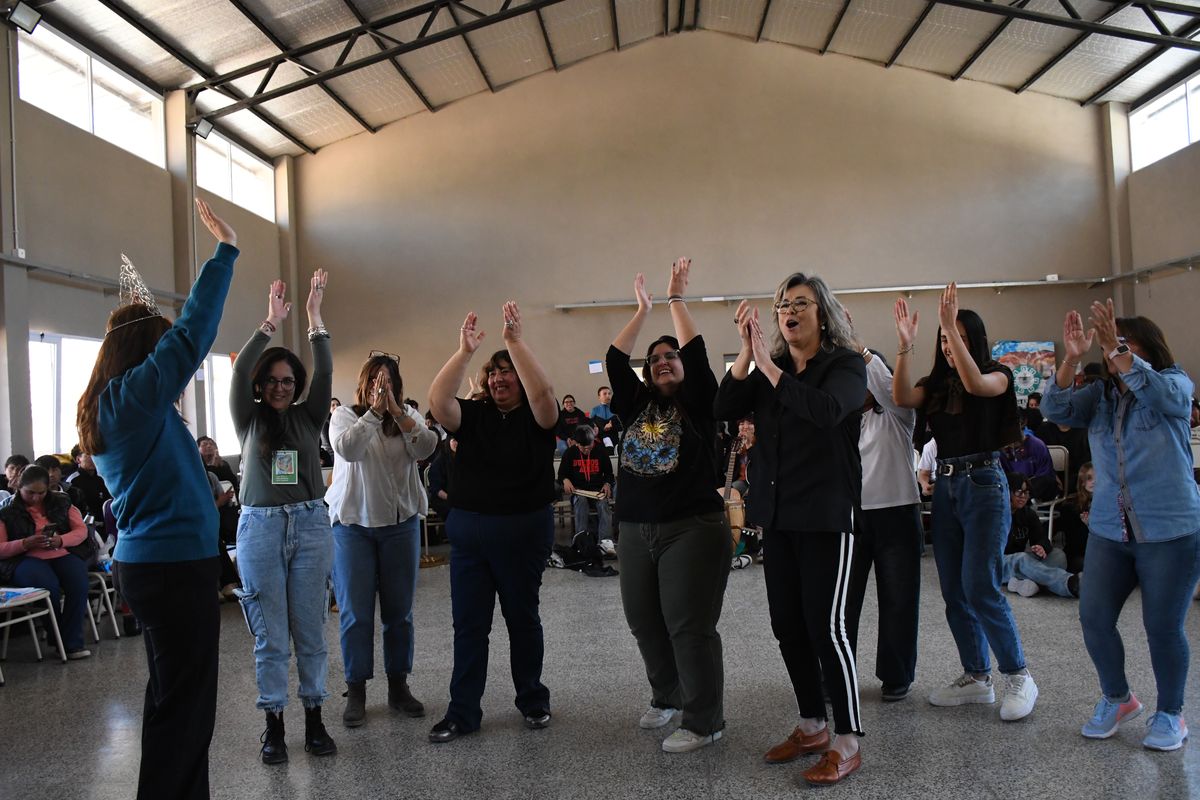 Dale Play 2025: nueva jornada del programa que promueve el cuidado en la vida escolar