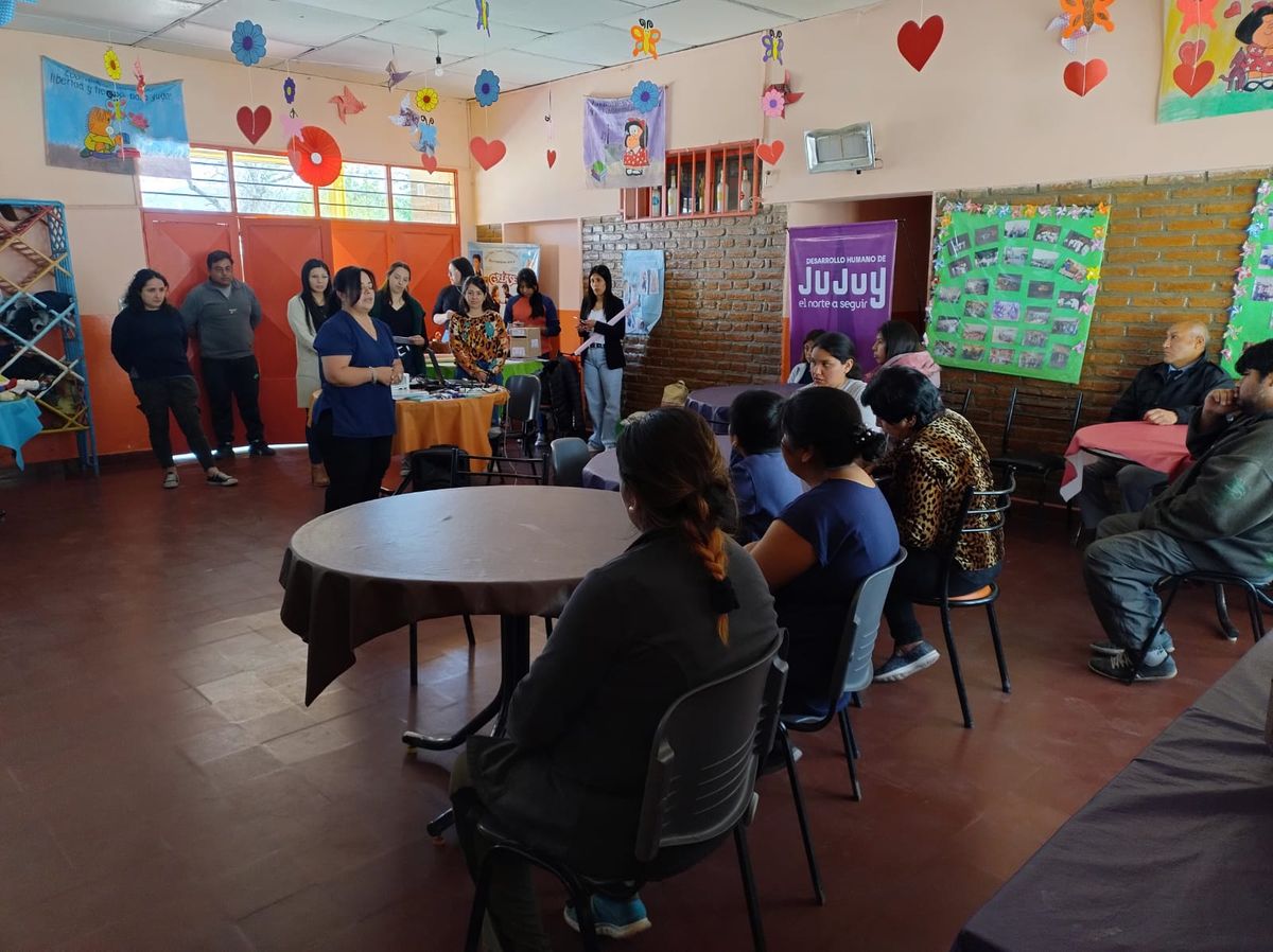 Centro Sol para Todos: taller sobre crianza respetuosa