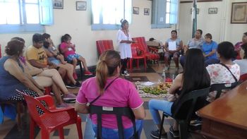 avanza la escuela de formacion que fortalece el liderazgo de mujeres guaranies
