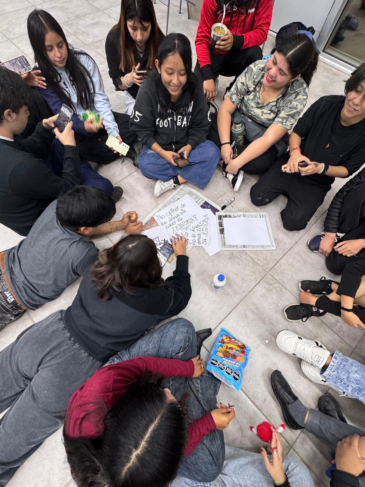 Palabras que conectan: estudiantes reflexionaron sobre buenas prácticas en redes sociales Palabras que conectan: estudiantes reflexionaron sobre buenas prácticas en redes sociales