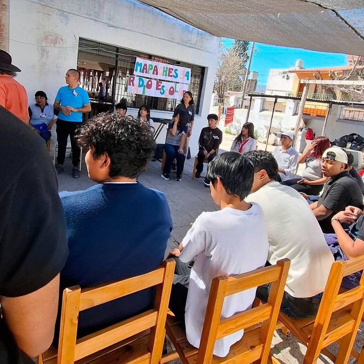Encuentro intergeneracional con personas mayores en la Escuela Secundaria N° 34