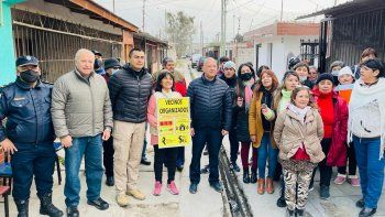 Seguridad continúa instalando alarmas comunitarias.