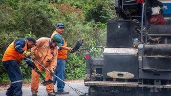 En laRP 56, Jujuy Construye suma cerca de 15 km más de pavimentos renovados en la red vial provincial.