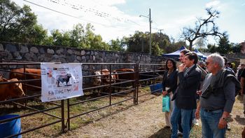Sadir encabezó la apertura de la Feria Productiva de San Antonio