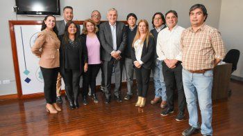 el gobernador recorrio la nueva sede de la asociacion judicial de la provincia