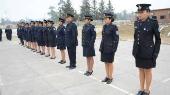 ascenso del personal del instituto universitario provincial de seguridad