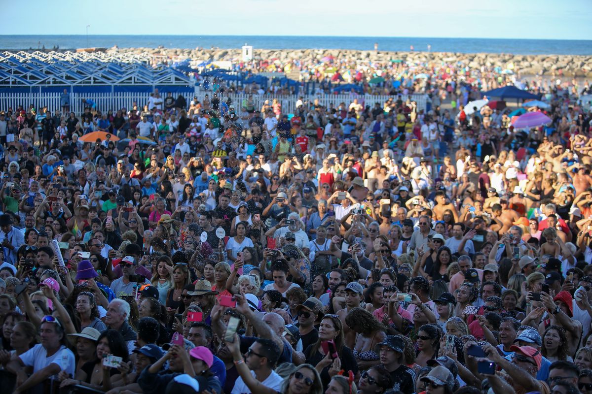 Más de 15 mil personas disfrutaron del carnaval jujeño en Mar del Plata
