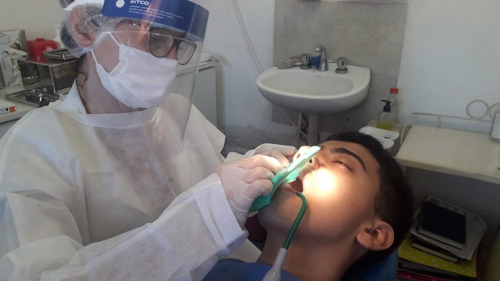 Primer tratamiento de conducto en el Hospital Oscar Orías