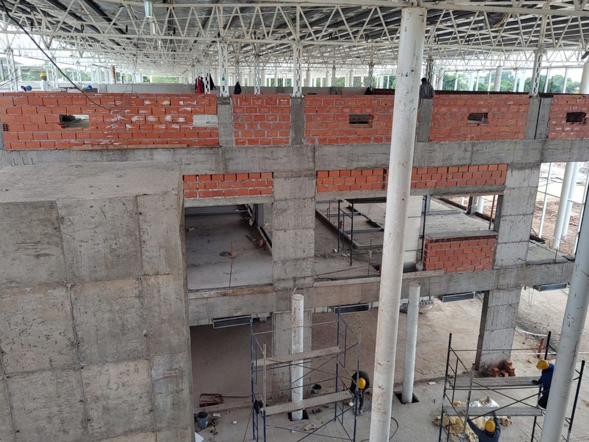 Las dimensiones de las obras del nuevo hospital den Libertador implican tareas de detalles como también con estructuras grandes