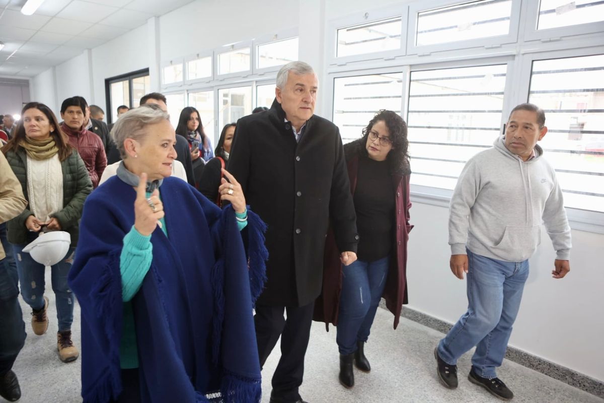 El Gobernador Gerardo Morales  recorrió nuevas obras educativas en Palpalá