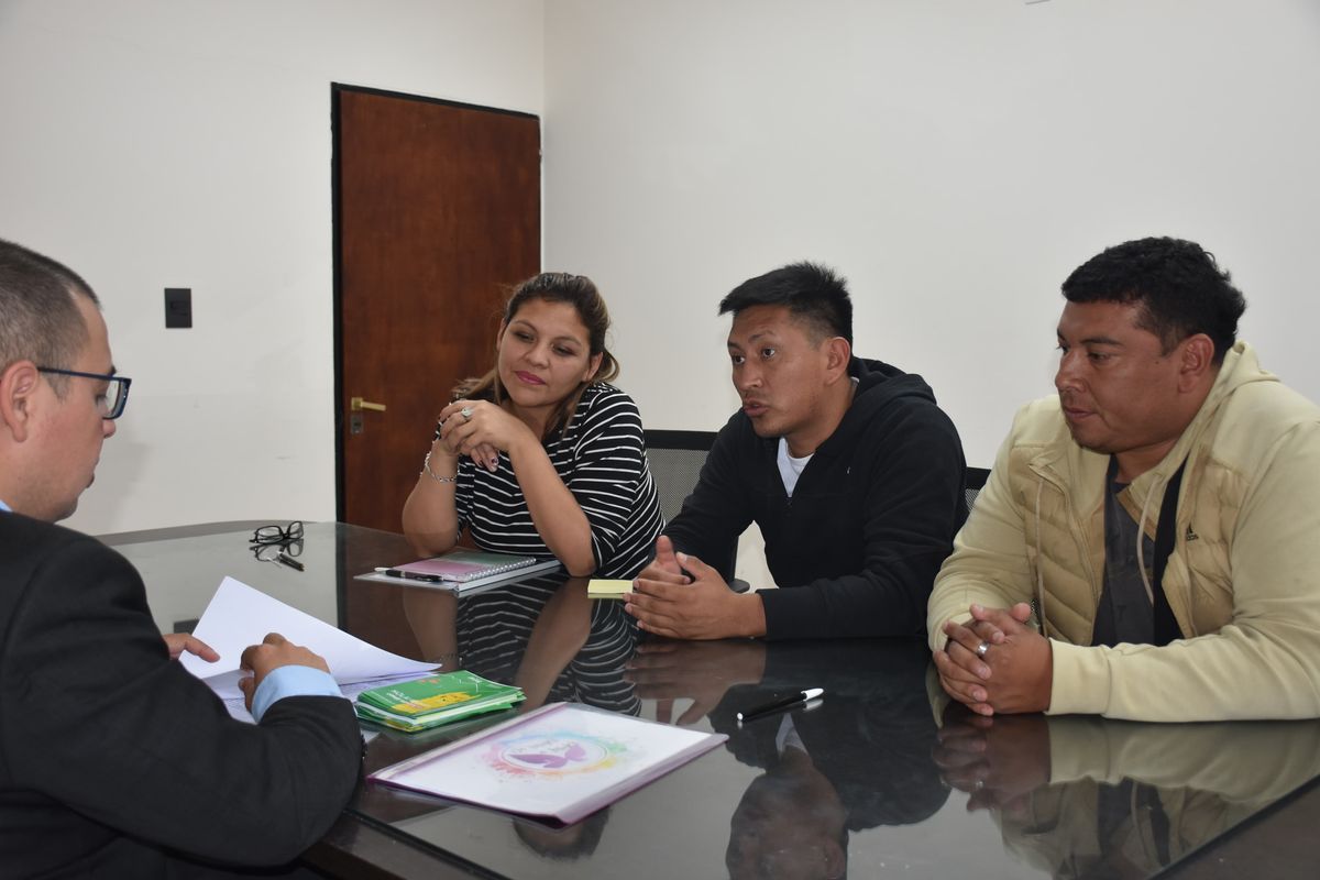 Reunión con referentes del Centro Vecinal San Cayetano