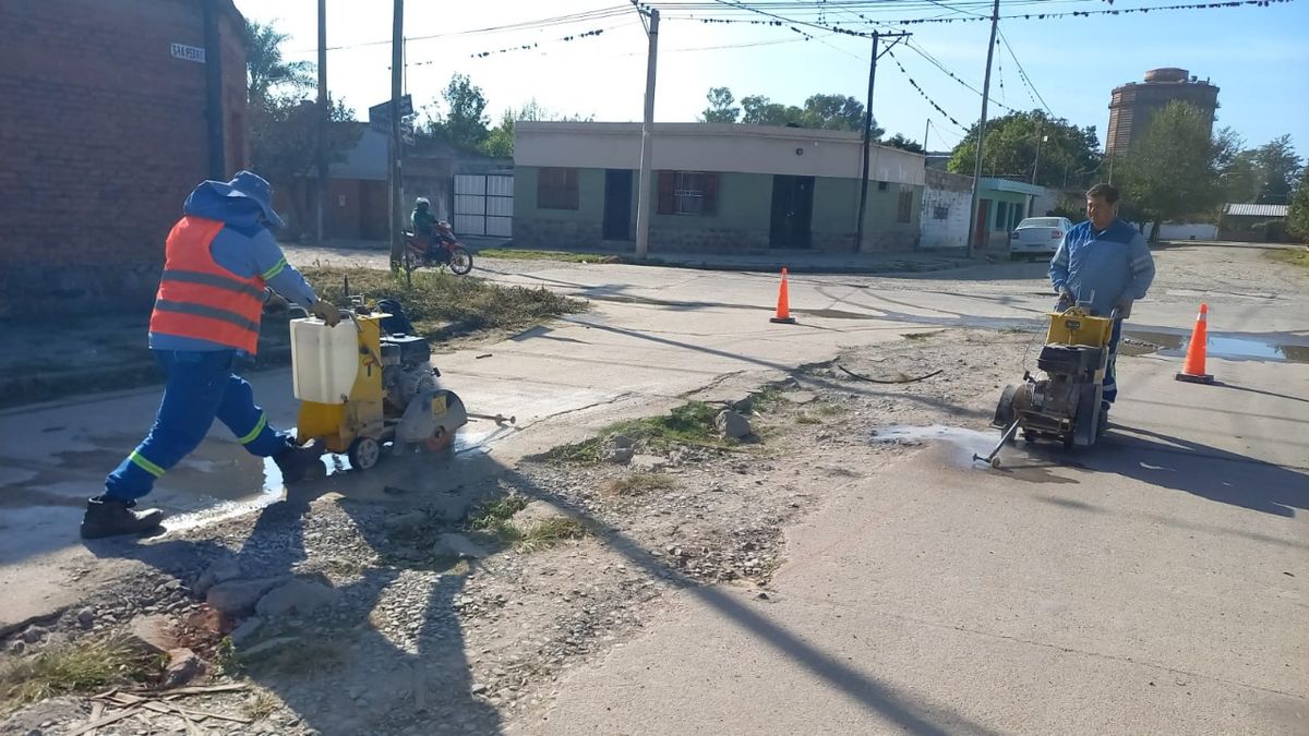 Agua Potable de Jujuy avanza en un 70% las reparaciones de calzada en Palpalá