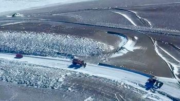 El Paso de Jama fue cerrado por nieve y el Gobierno de la Provincia trabaja en la asistencia a personas varadas y la rehabilitación del tránsito