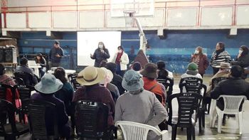 jornada de concientizacion de buen trato hacia el  adulto mayor en abra pampa 
