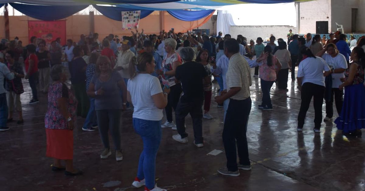 Se celebró el 7° Encuentro de Jubilados Rurales en Barro Negro
