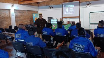 La Guardia Urbana de El Carmen recibió capacitación sobre consumo problemático de sustancias