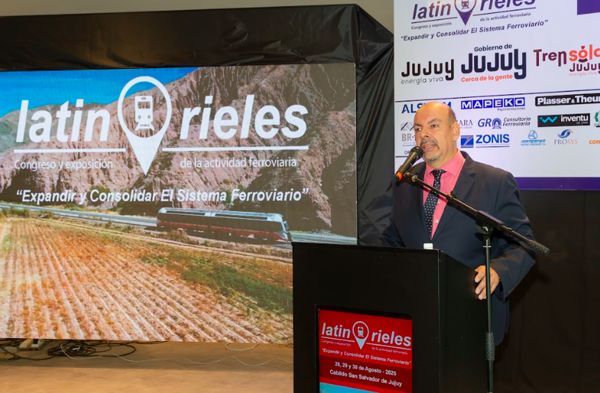 Tren Solar de la Quebrada: LatinRieles se realizó en El Cabildo, como sede del Congreso Ferroviario