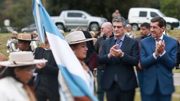 El gobernador encabezó la conmemoración del 205º aniversario de la Batalla de León