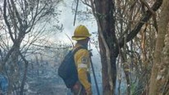 jujuy trabaja en terreno para evitar el avance de los incendios de salta jujuy trabaja en terreno para evitar el avance de los incendios de salta