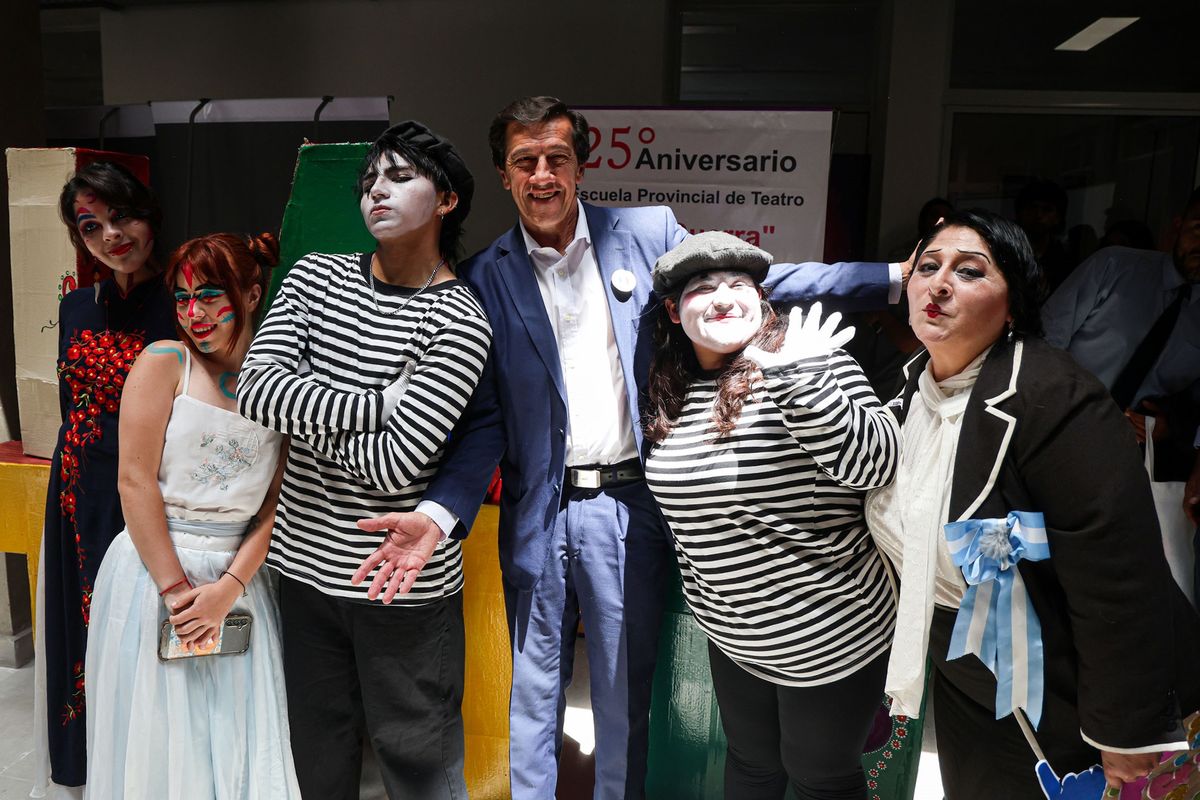 Sadir recorrió la Expo Educativa 2025 y destacó la potencia de la oferta académica en Jujuy Sadir recorrió la Expo Educativa 2025 y destacó la potencia de la oferta académica en Jujuy
