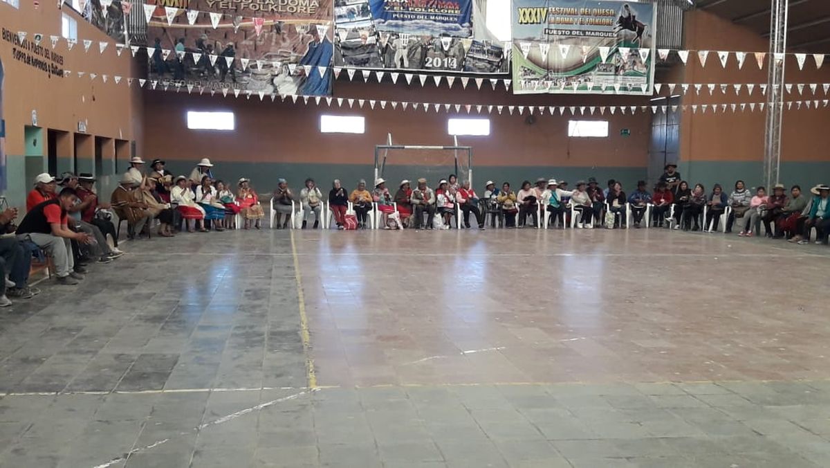 Encuentro recreativo y deportivo de personas adultas mayores
