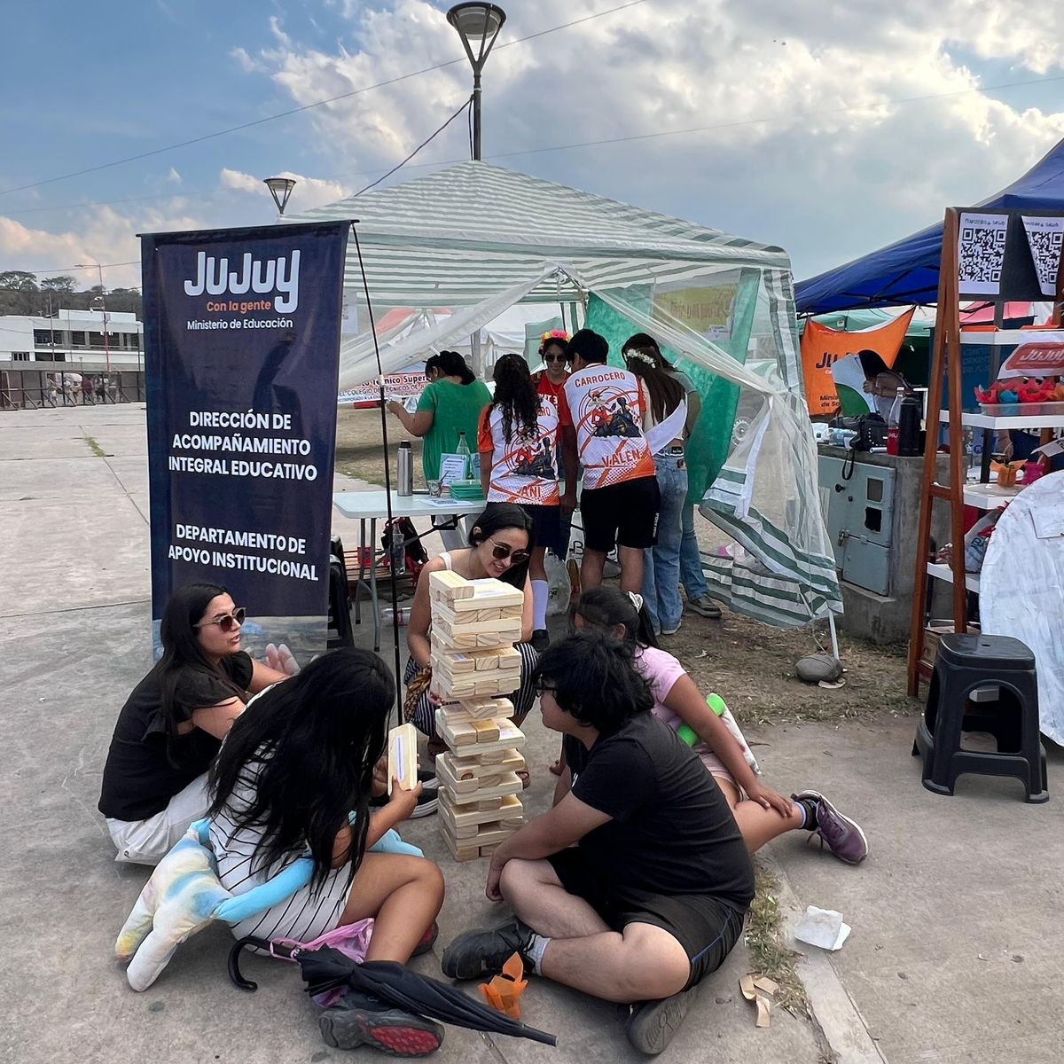 Promueven autocuidado y bienestar integral en la Fiesta Nacional de los Estudiantes