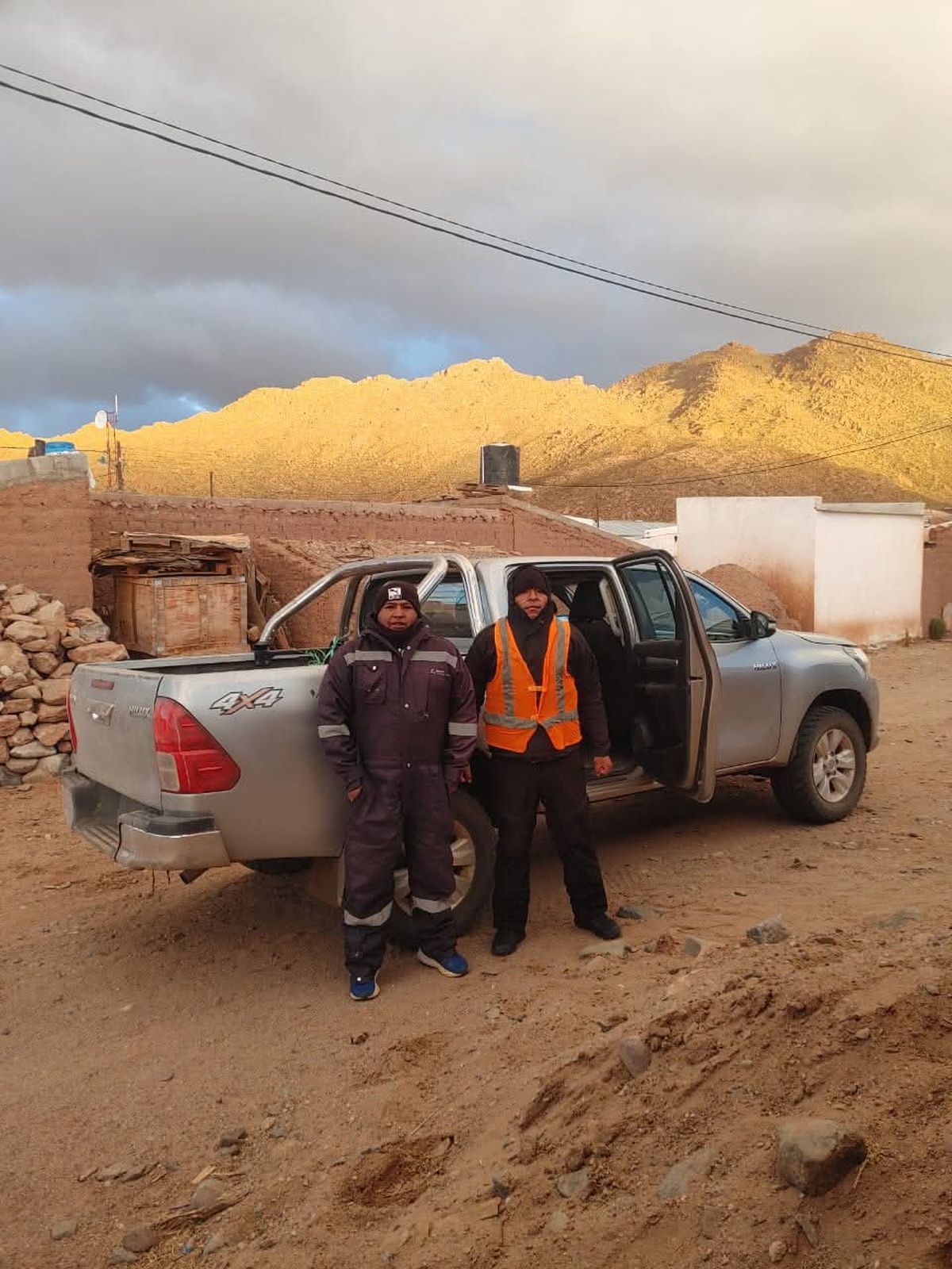 Policías rescatan a dos turistas alemanes en la Puna