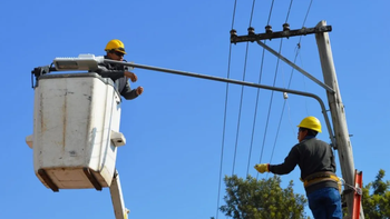 jujuy iluminada: avanza la optimizacion de alumbrado publico de los barrios mas poblados de la provincia