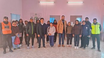 reunion de trabajo y capacitacion en la localidad de uquia