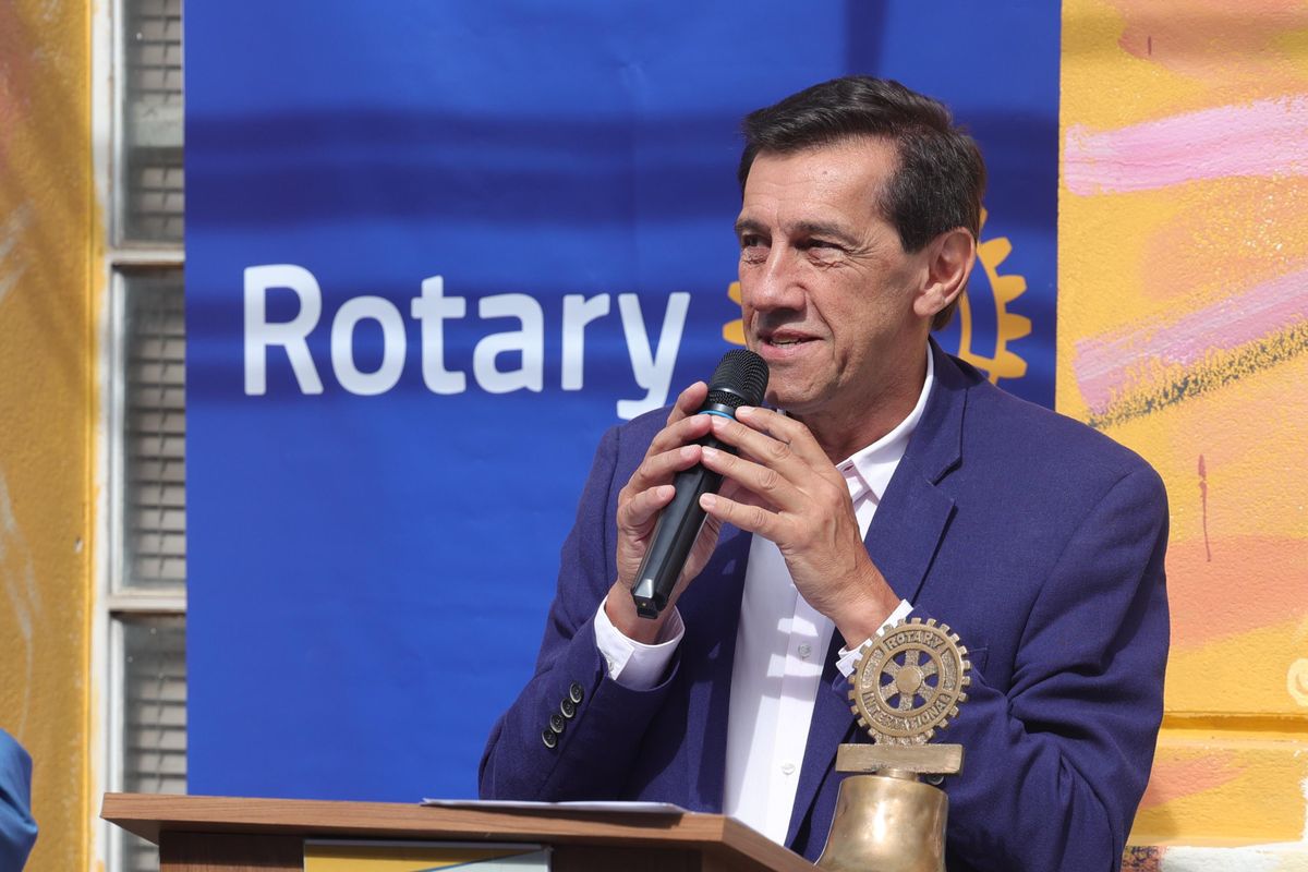 Sadir acompañó a la comunidad rotaria en el aniversario del Rotary Club Internacional