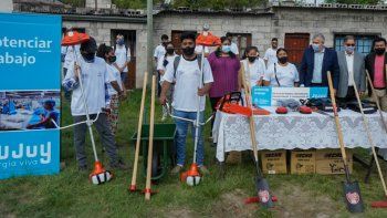 Jóvenes titulares de Potenciar Trabajo recibieron herramientas y equipamiento en la ciudad Capital  