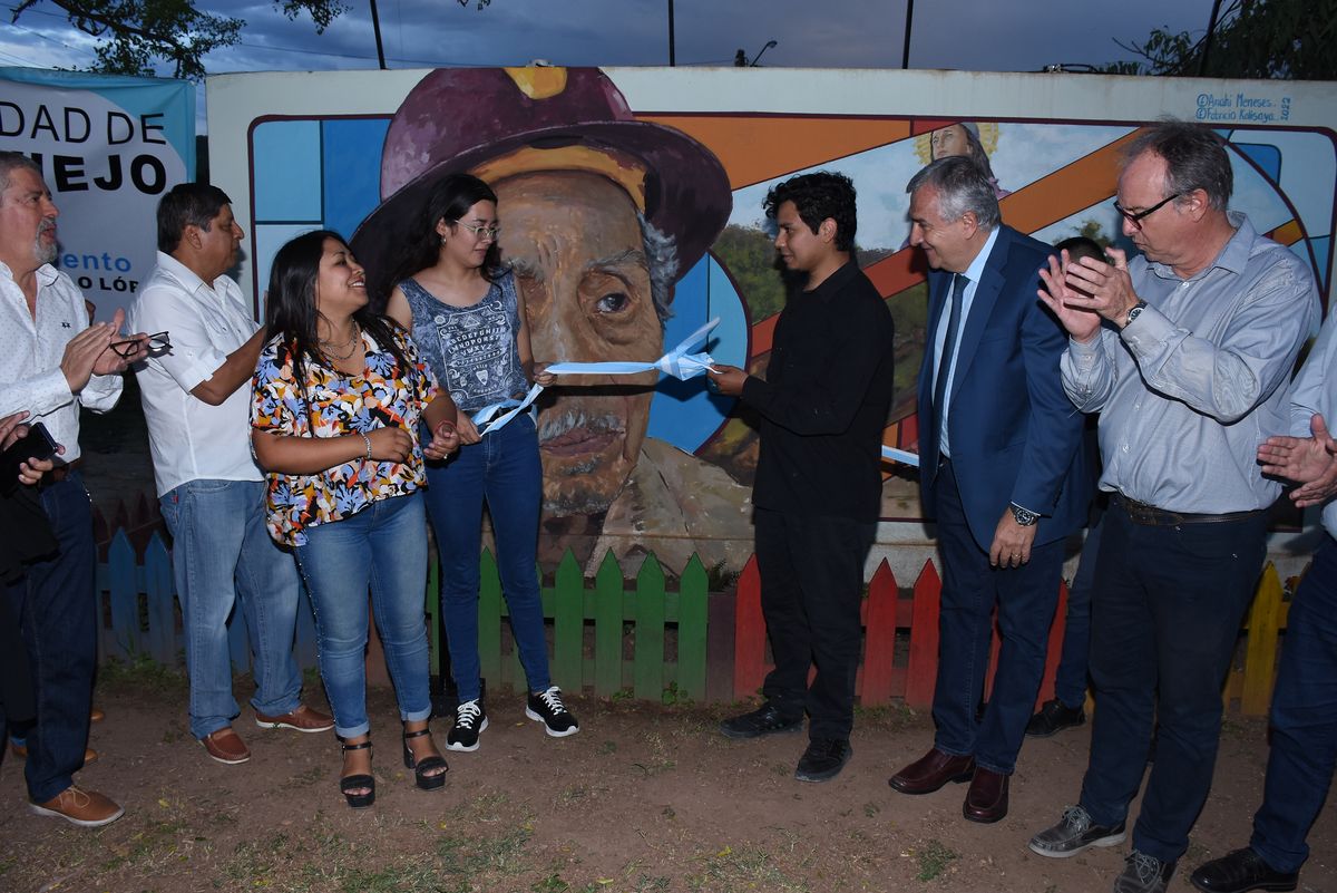 Morales inauguró obras en Puesto Viejo