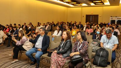 Morales expuso los proyectos sustentables de Jujuy en la transición energética mundial