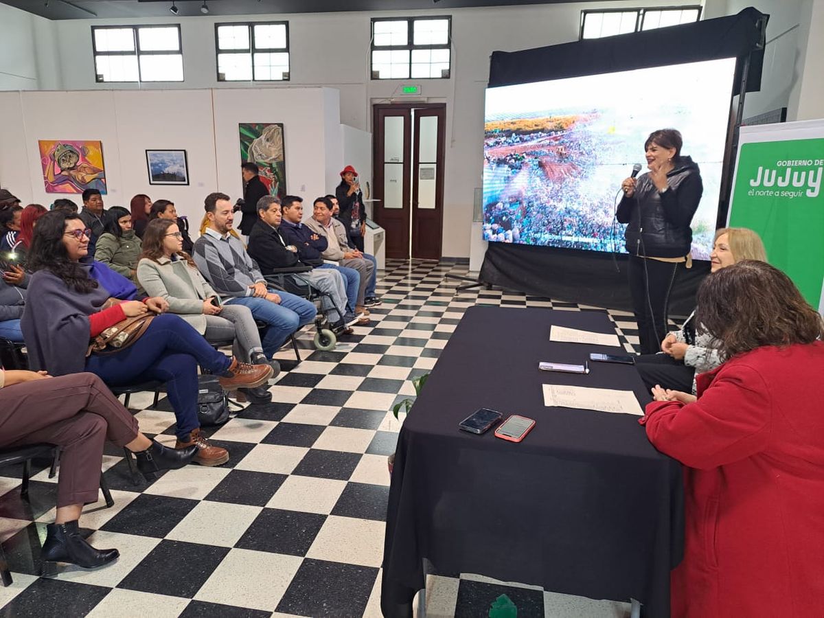 Zigarán entregó fondos a emprendimientos de economía circular