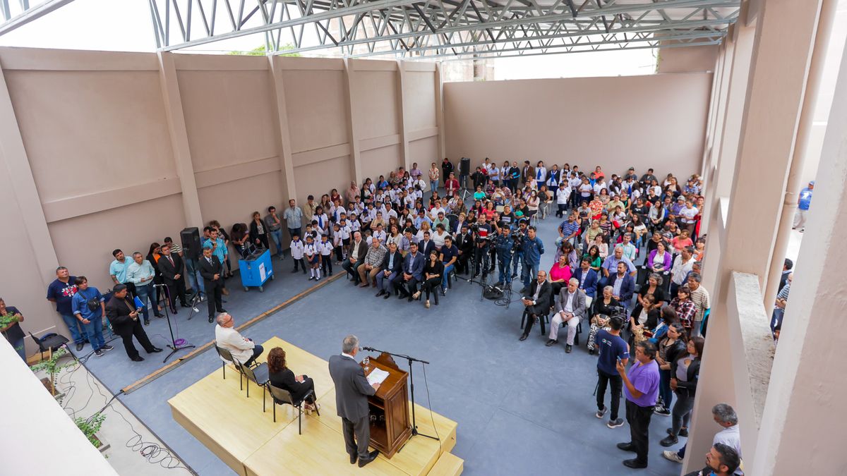Morales inauguró el nuevo edificio de la Escuela N° 221 Unión Latinoamericana de San Pedro